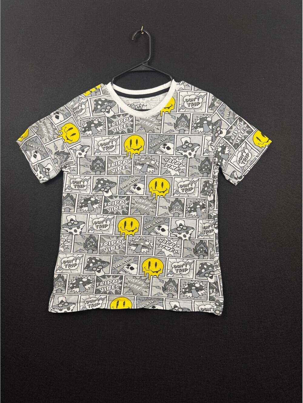 Eighty Eight Medium Cotton Graphic T-Shirt with Trippy Vibes Print